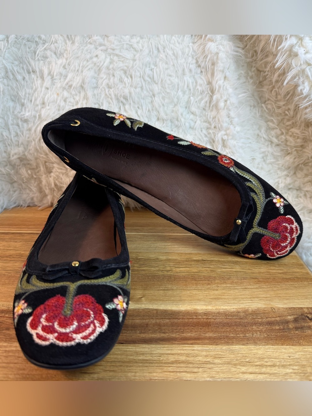 The Original Car Shoe Black Suede with colorful embroidery